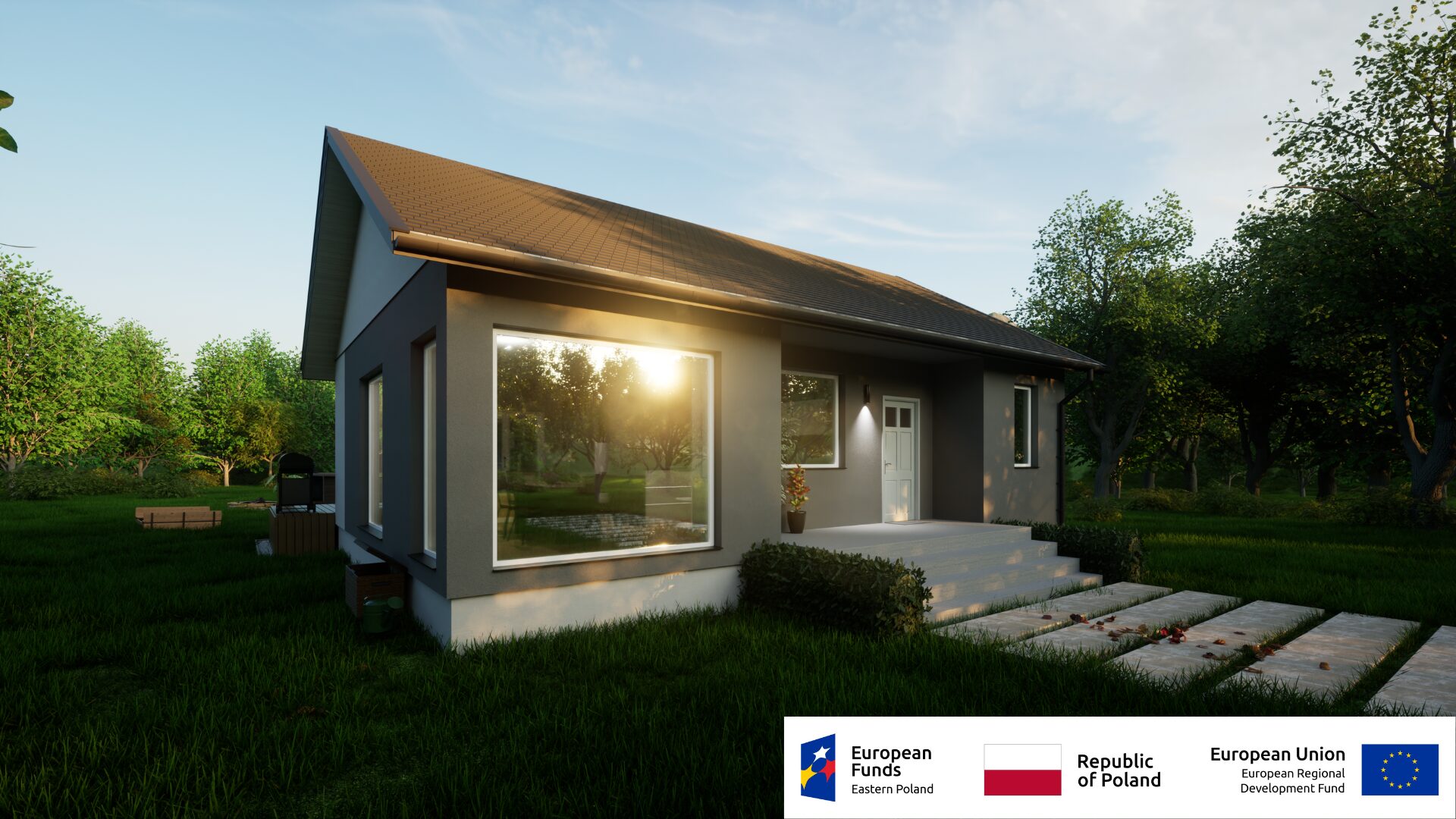 Ein kleines Haus zwischen grünen Bäumen, beleuchtet vom Sonnenuntergang. Europäische Fonds, Polen.
